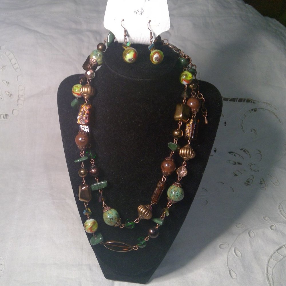 Image Copper Green Glass Beaded Necklace and Earring Set New